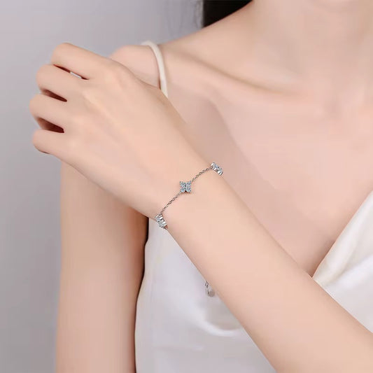 Celeste Floral Moissanite Bracelet