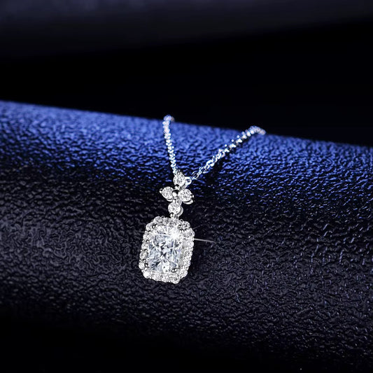 Eternal Halo Moissanite Necklace