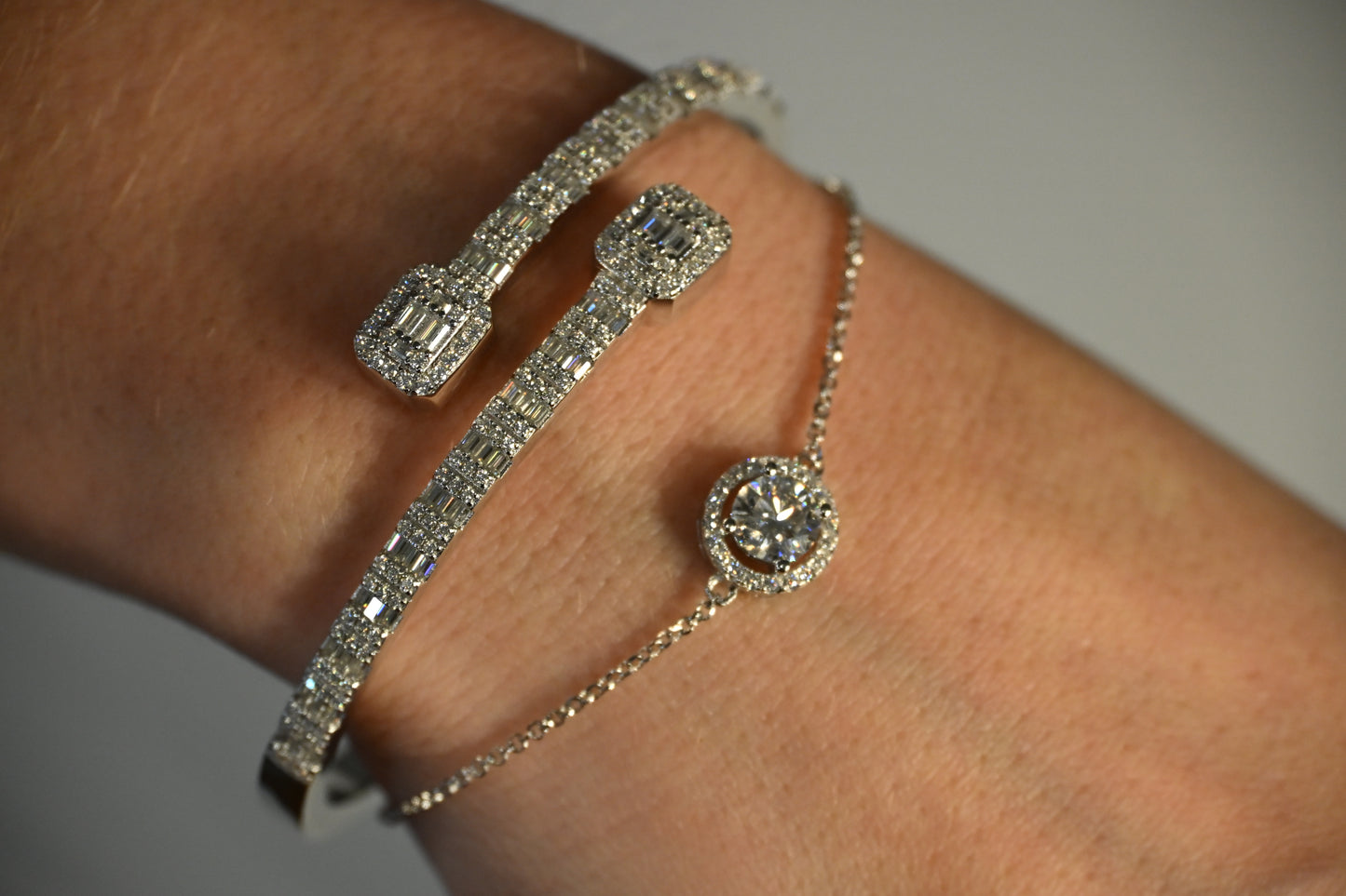 T Square Moissanite Baguette Bangle