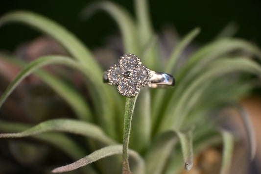Women’s Clover Blossom Lab Created Moissanite Ring