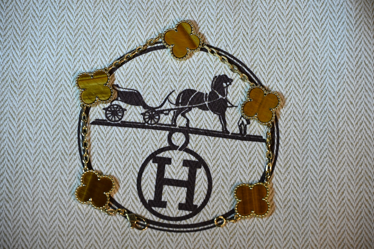 Tiger Eye Clover Alhambra Bracelet