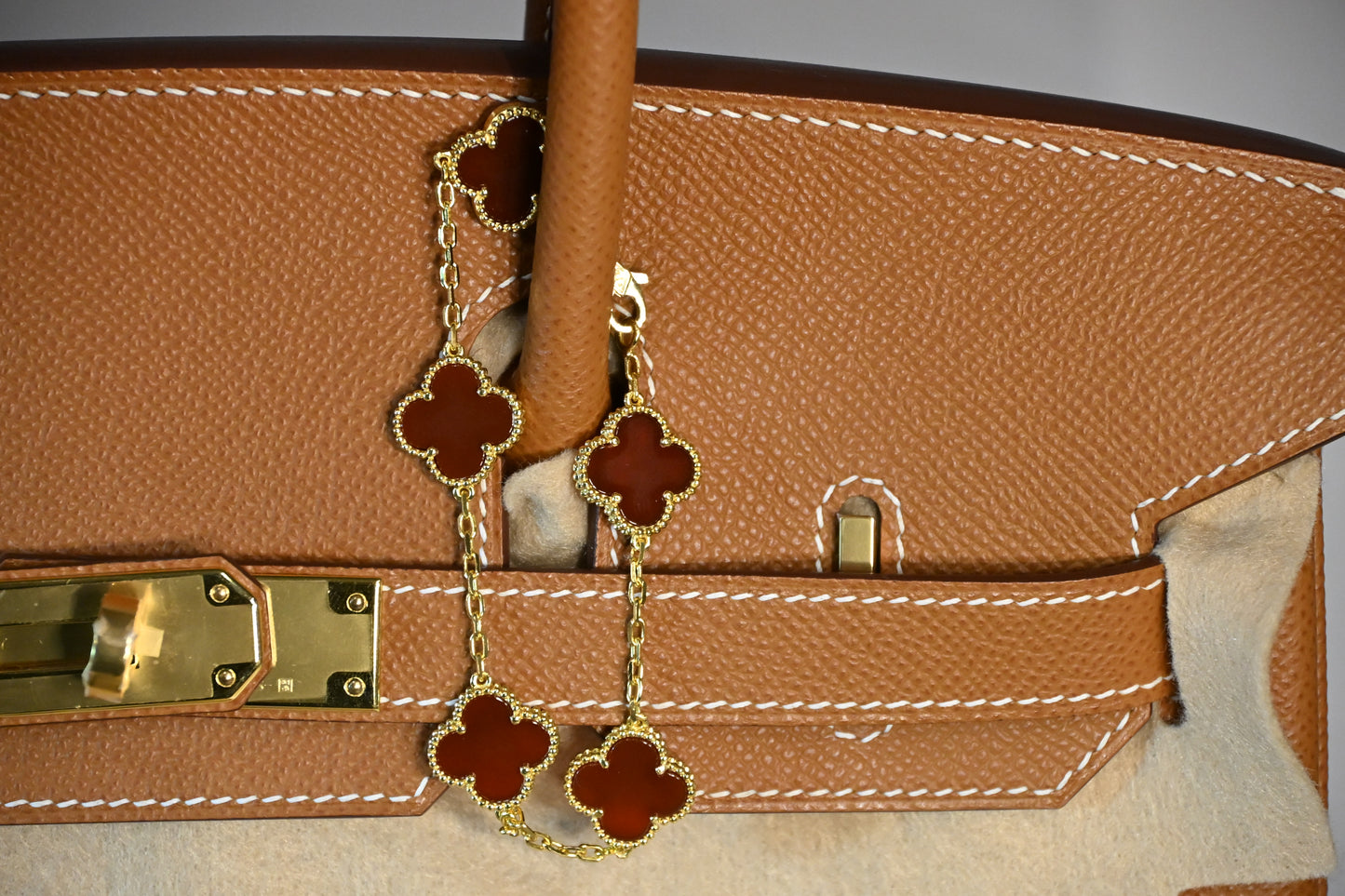 Red Clover Alhambra Bracelet