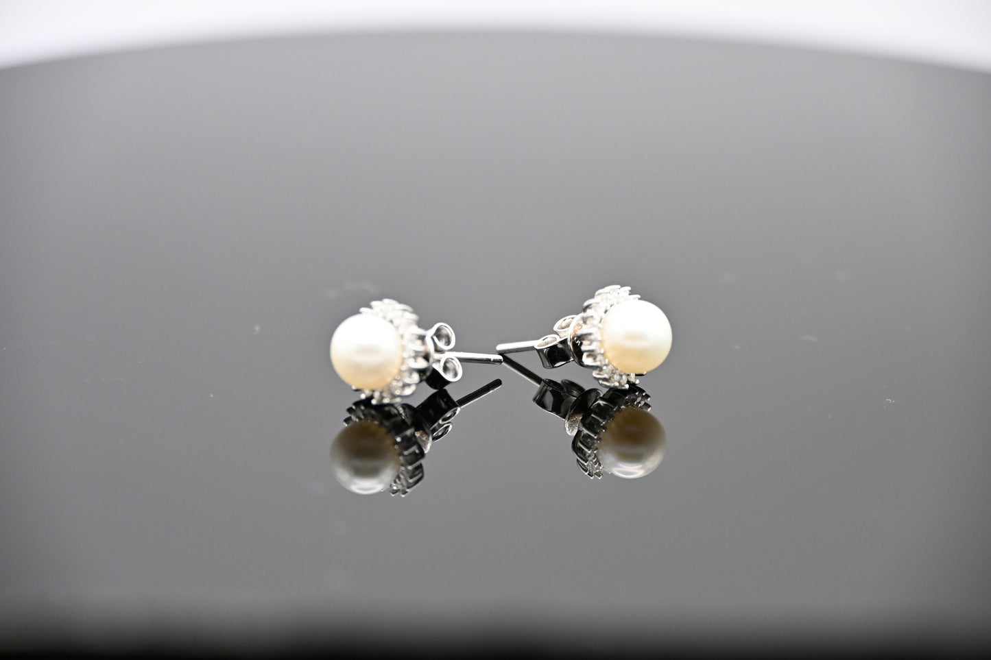 The Empress Halo Pearl Studs