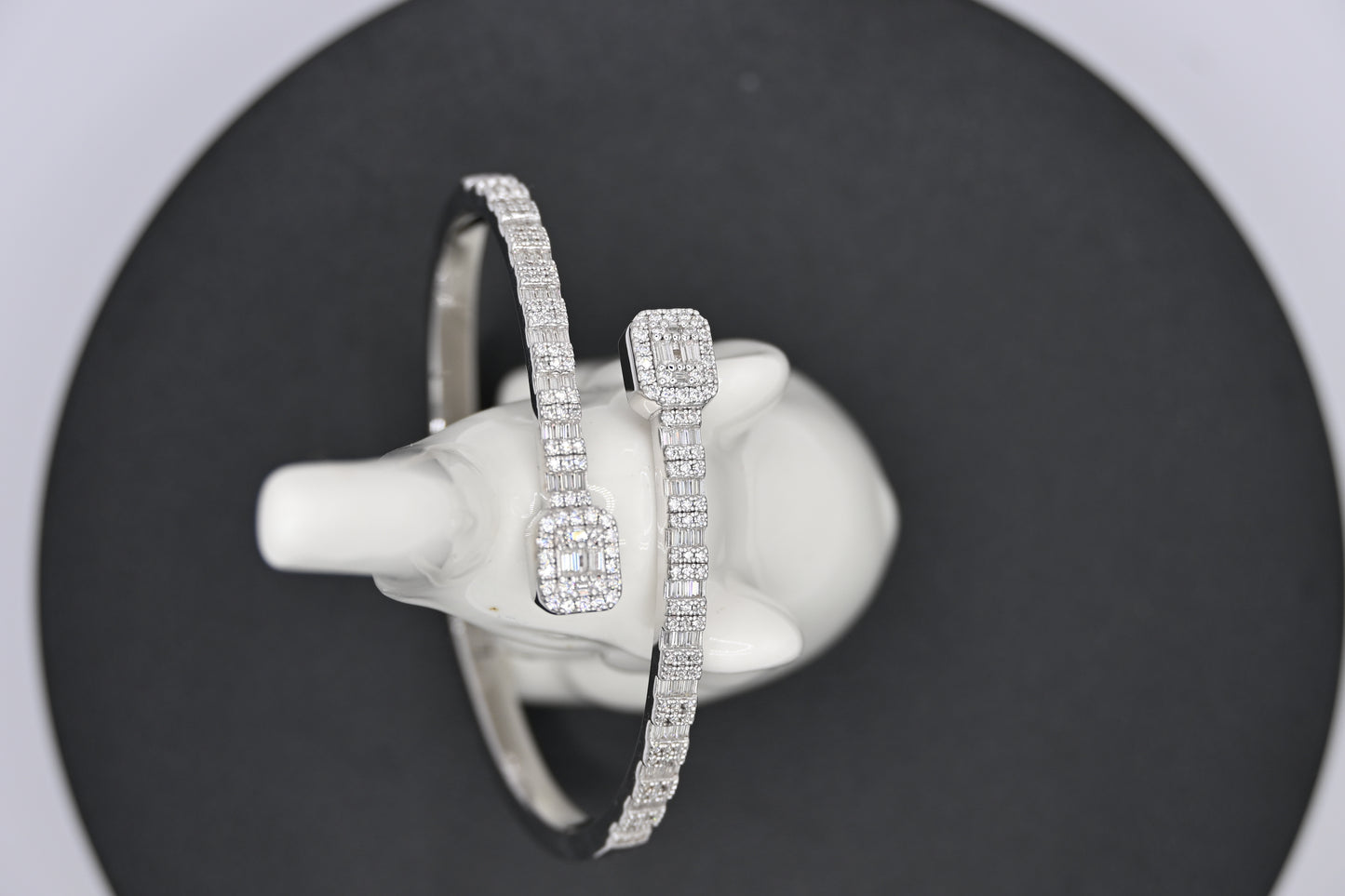 The Sovereign Asscher Bypass Bangle