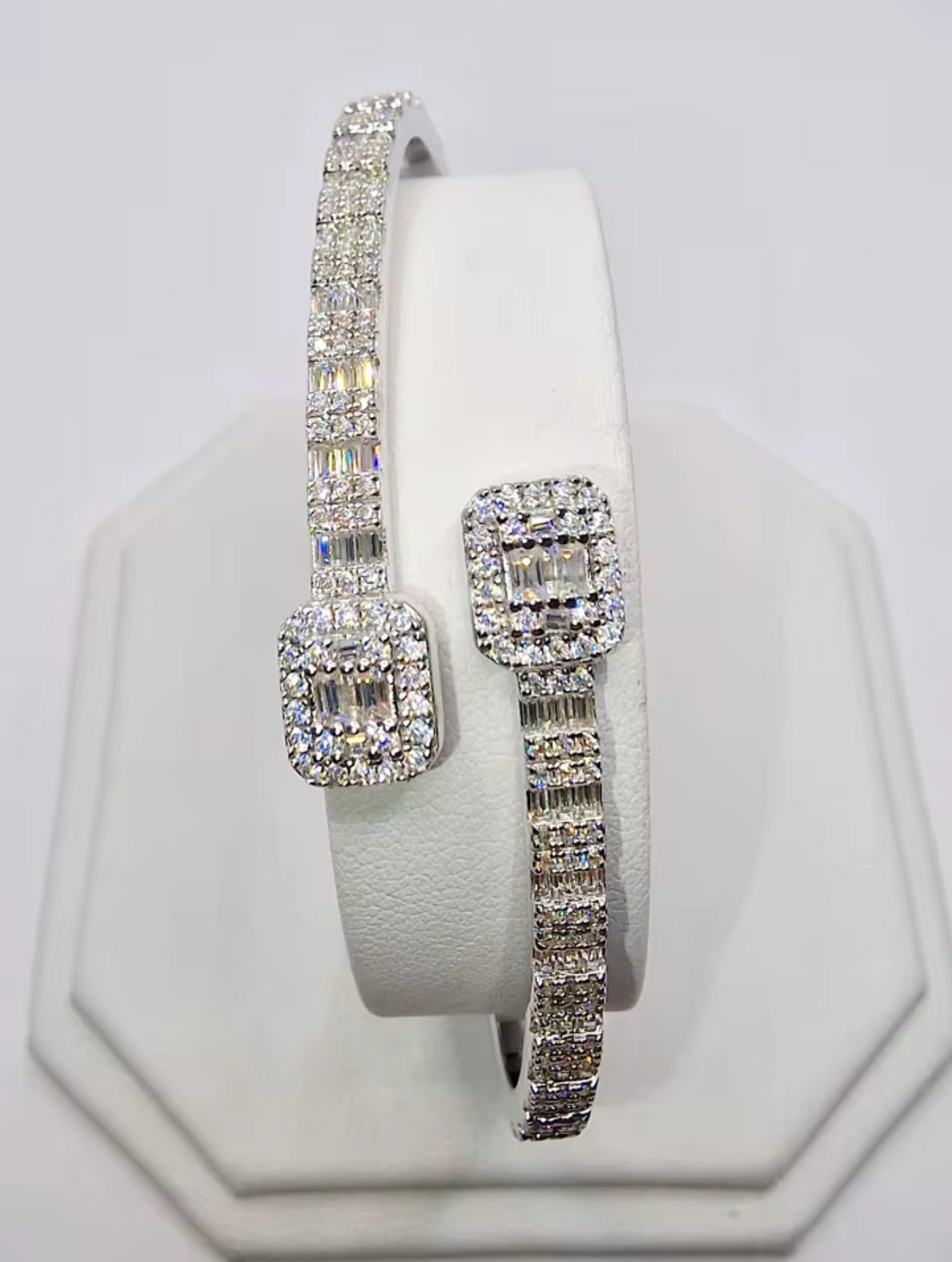 T Square Moissanite Baguette Bangle