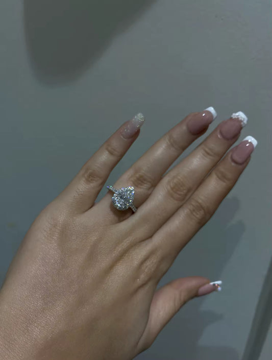 The Queen’s Gambit 2 Ct Pear Shaped Moissanite Tear Engagement Ring