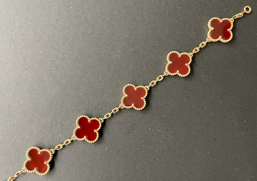 Red Clover Alhambra Bracelet