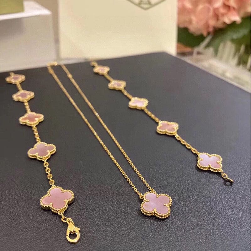 Pink Clover Alhambra Bracelet