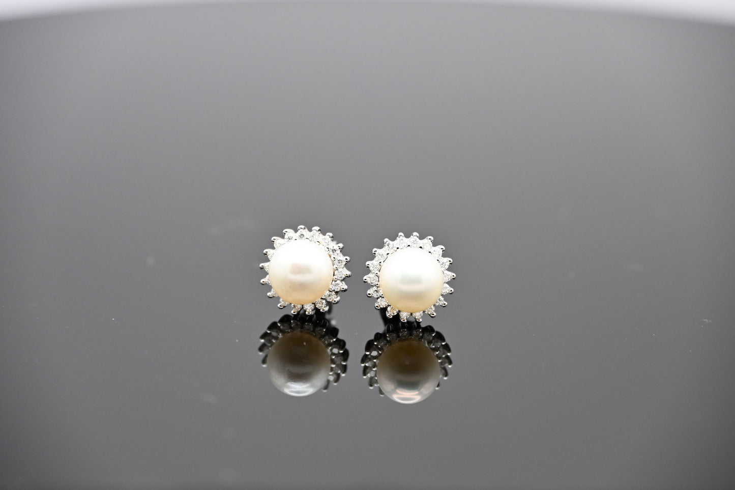 The Empress Halo Pearl Studs