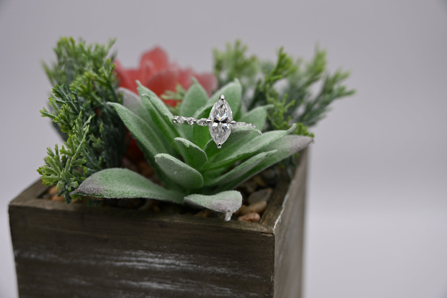 The Marquise du Soleil Ring