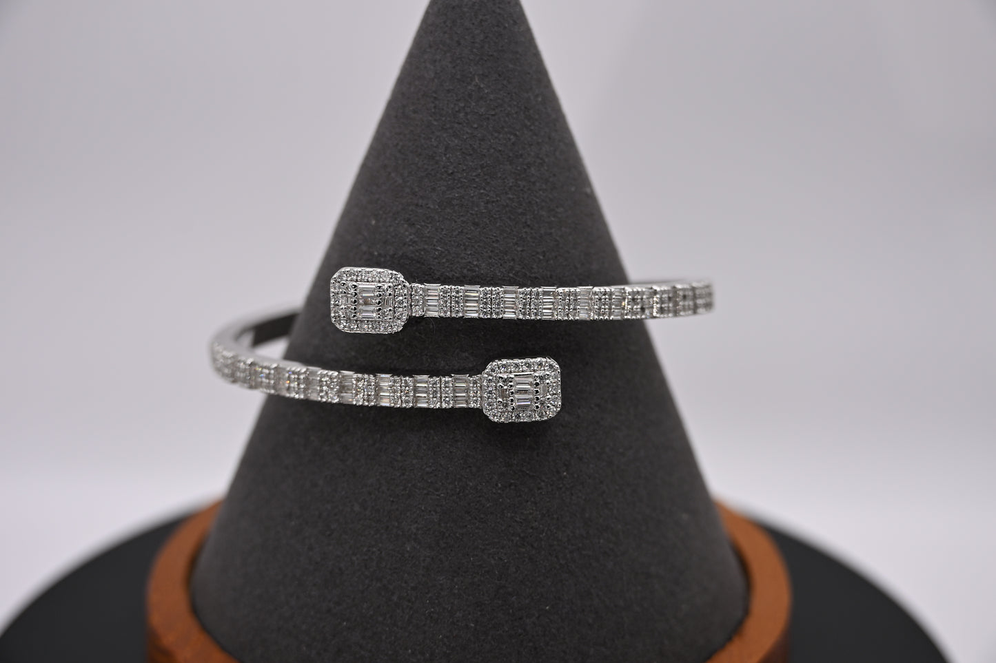 The Sovereign Asscher Bypass Bangle