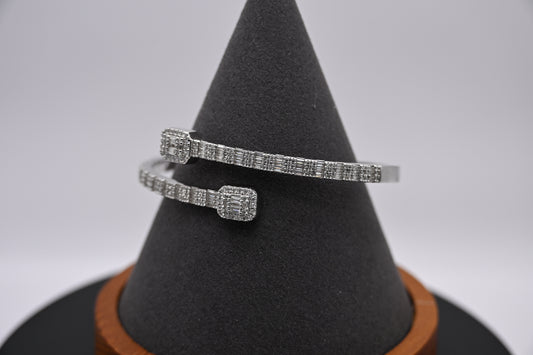The Sovereign Asscher Bypass Bangle